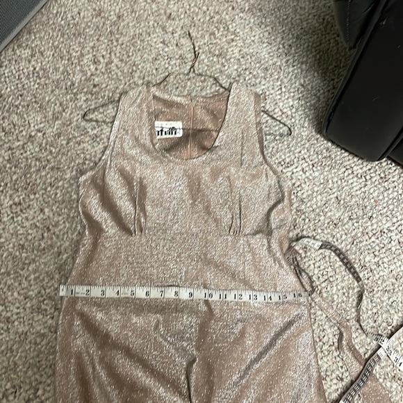 Vintage 70s sparkly gown - Picture 6 of 11